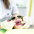 Παιδοδοντίατρος Βίκυ Ορ. Τασιούλα Οδοντίατρος Α.Π.Θ., ειδικευθείσα στην Παιδοδοντιατρική M Dent Sci Leeds Dental Institute, UK | Οδοντίατρος για παιδιά, εφήβους και ειδικούς ασθενείς | Πάροδος Γ. Ολυμπίου 1, 60132 Κατερίνη